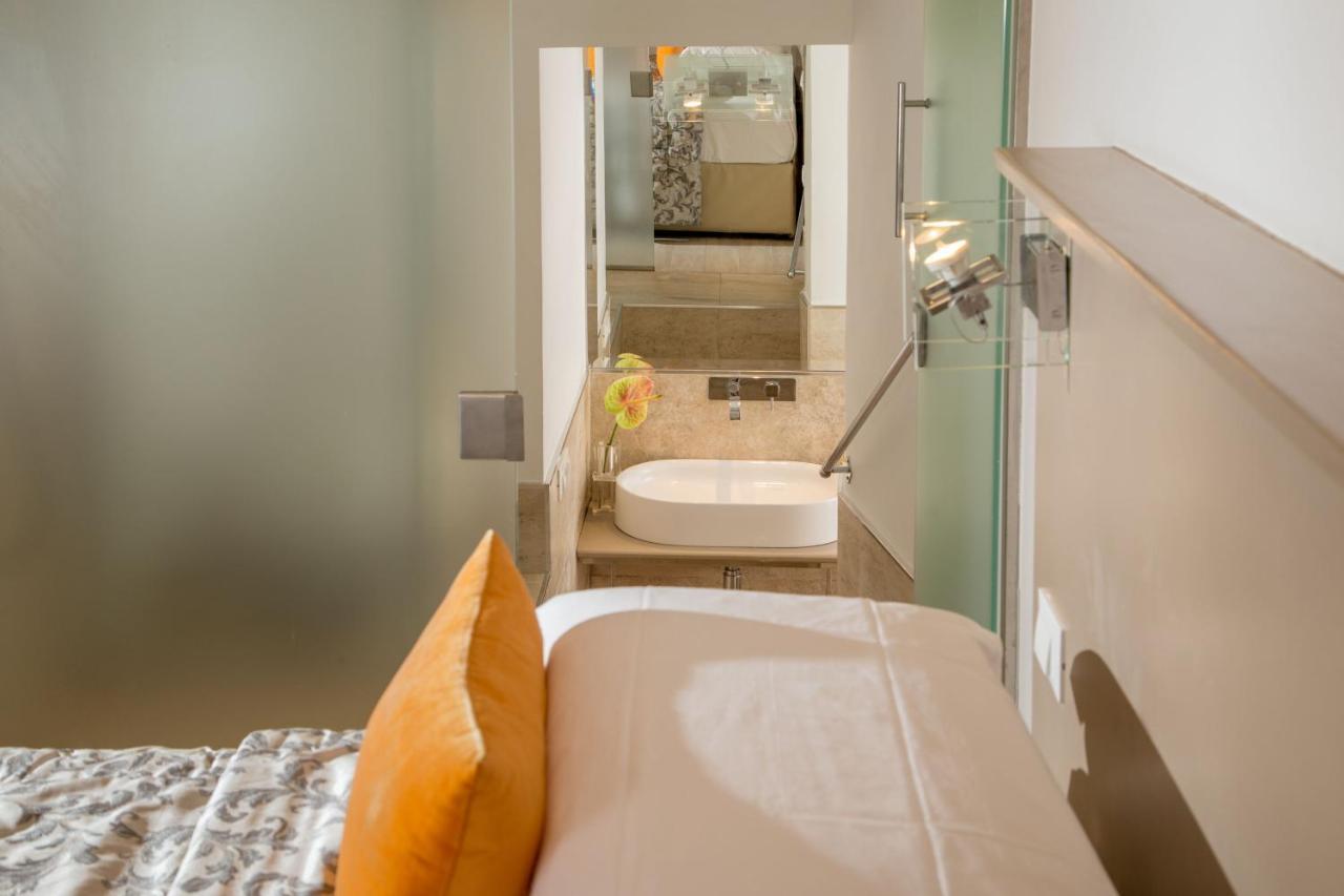Vatican Studio Apartment Rome Bagian luar foto