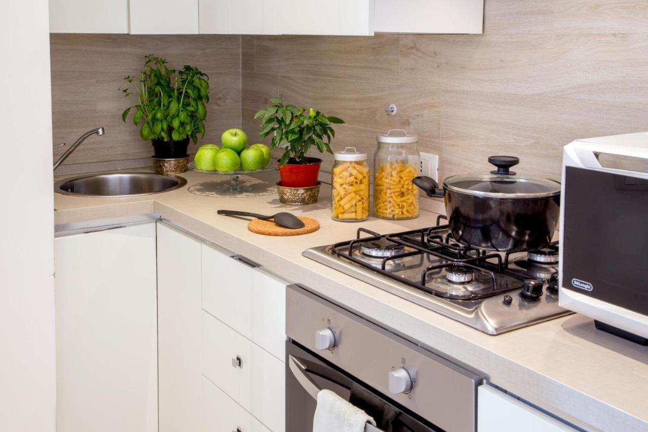 Vatican Studio Apartment Rome Bagian luar foto